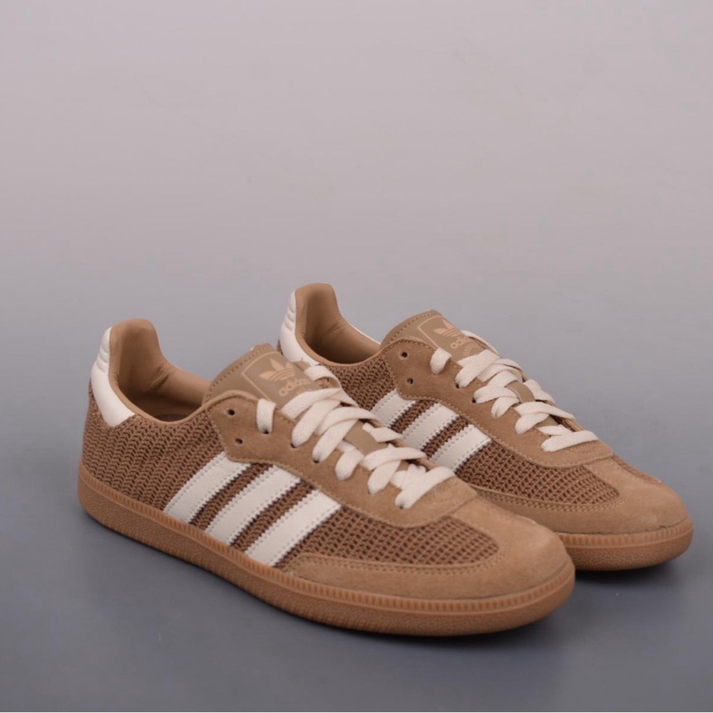 adidas samba OG cardboard